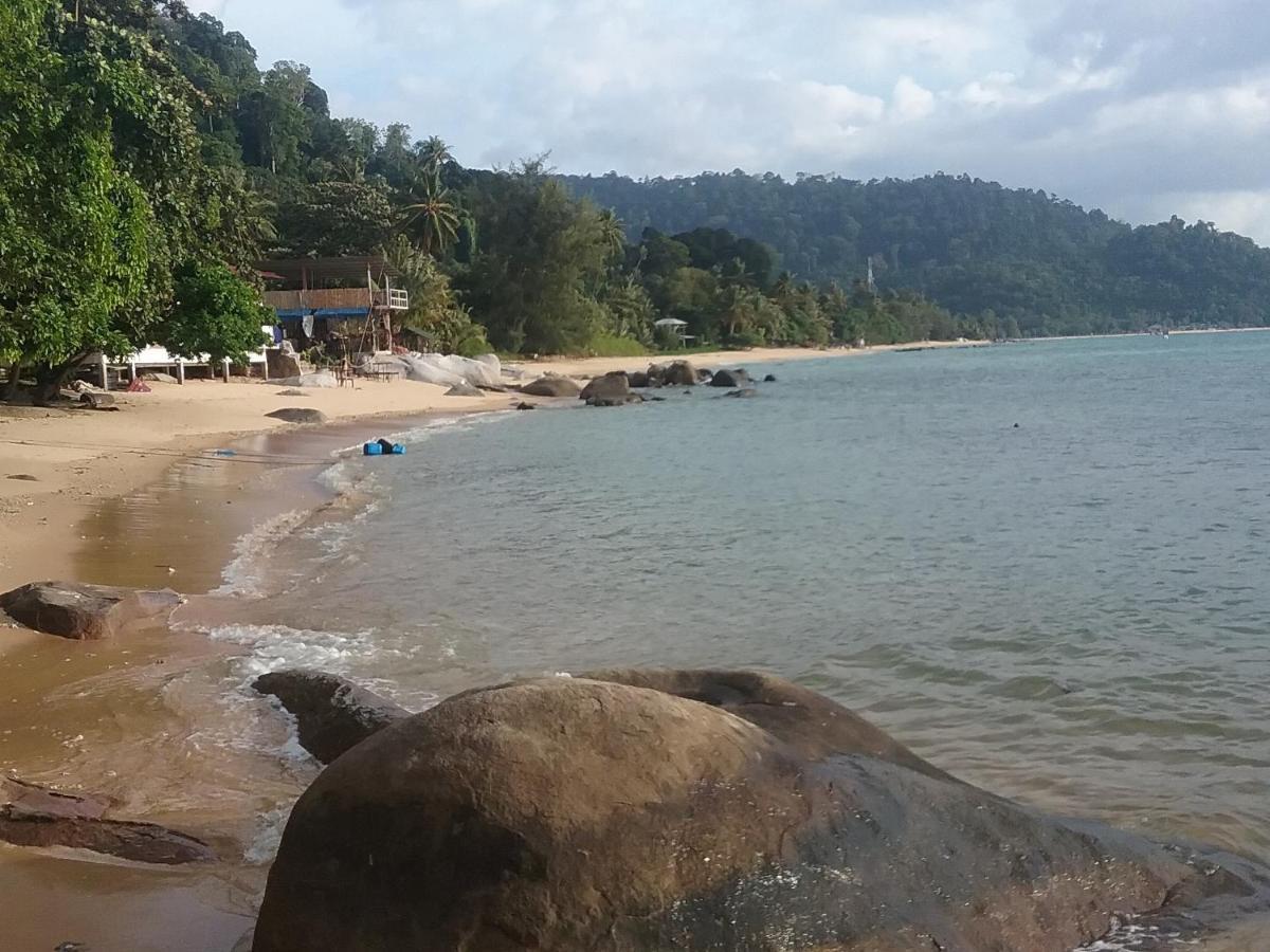 Bungkil Place Hotel Tioman island Exterior photo